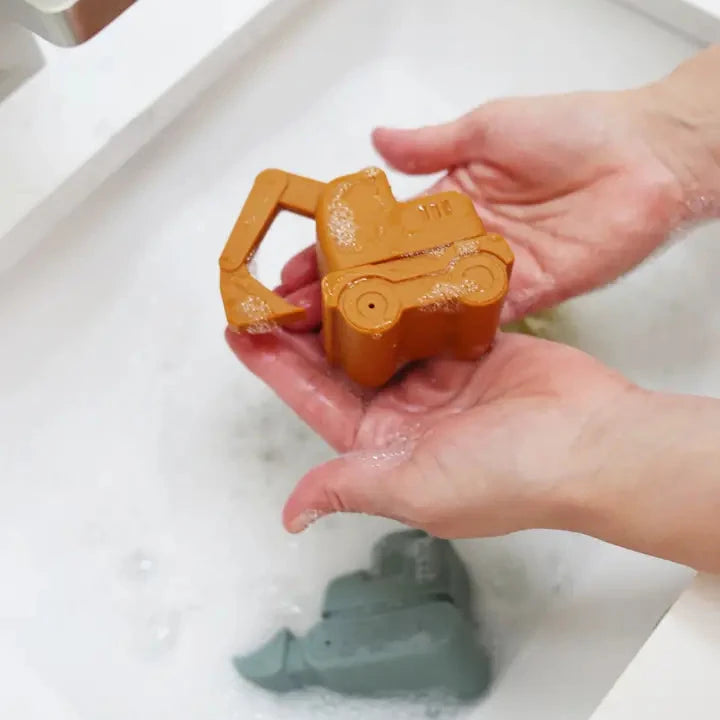 Construction Truck Bath Toy Set